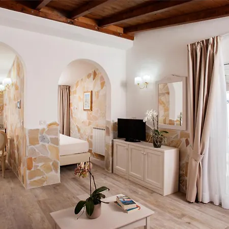Aparthotel Fattoria Maremmana 4*
