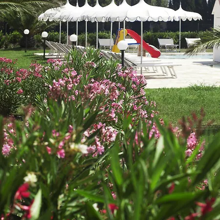 Apartahotel Fattoria Maremmana 4*